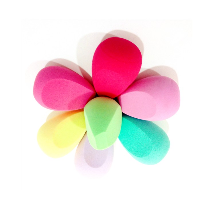 Olive With 3 Sides Cutting Shaped Makeup Sponge